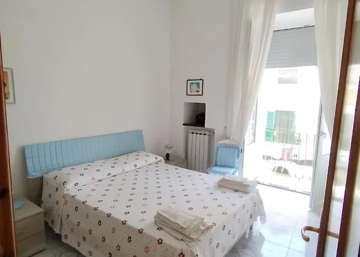 펜션 Ponte Romantico 8 Posti Letto 이스키아